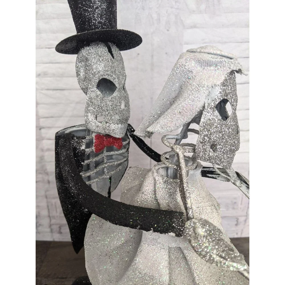 Metal‎ sparkle skeleton bike couple wedding Hallowe